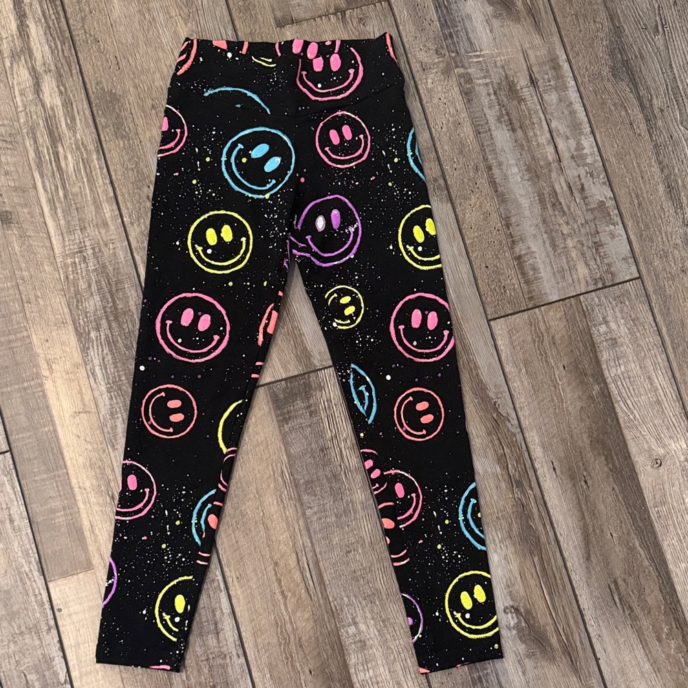 Flowers By Zoe Girls Smiley Color Legging